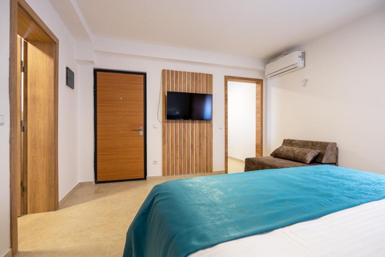 Villa Emina Sa Privatnom Plazom I Parkingom Neum Exterior photo